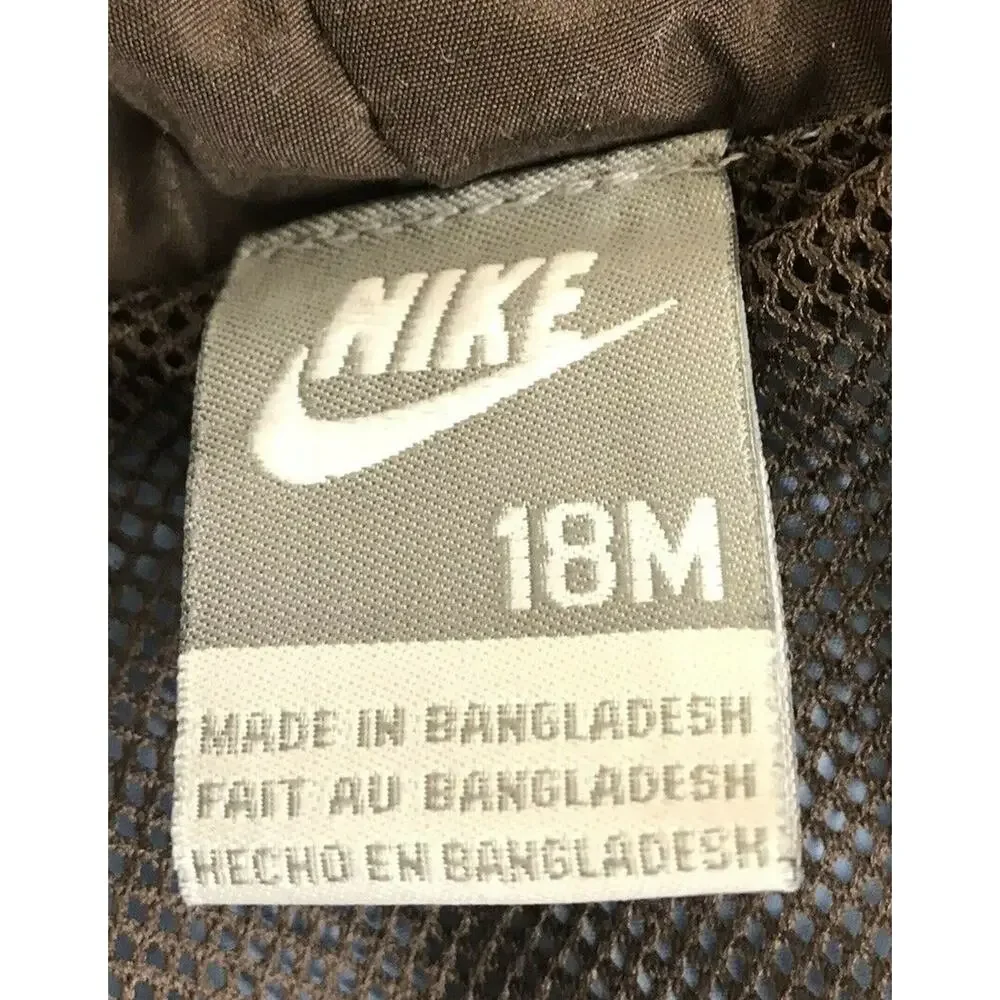 Nike jacket boy